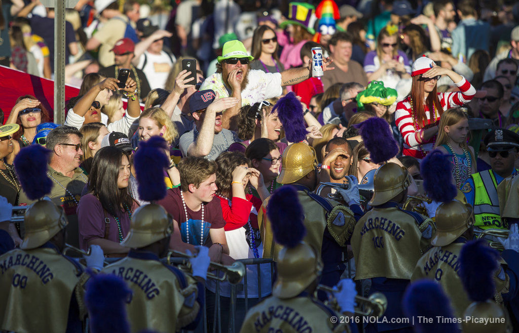 Krewe of Endymion of 2017 rolls across New Orleans: See Mardi Gras parade photos